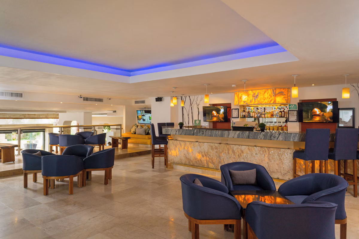 Hotel Flamingo Cancun All Inclusive photo 3